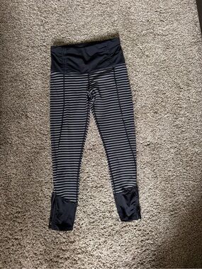 Lululemon Striped Black & White High-Waist Leggings with zippered pockets